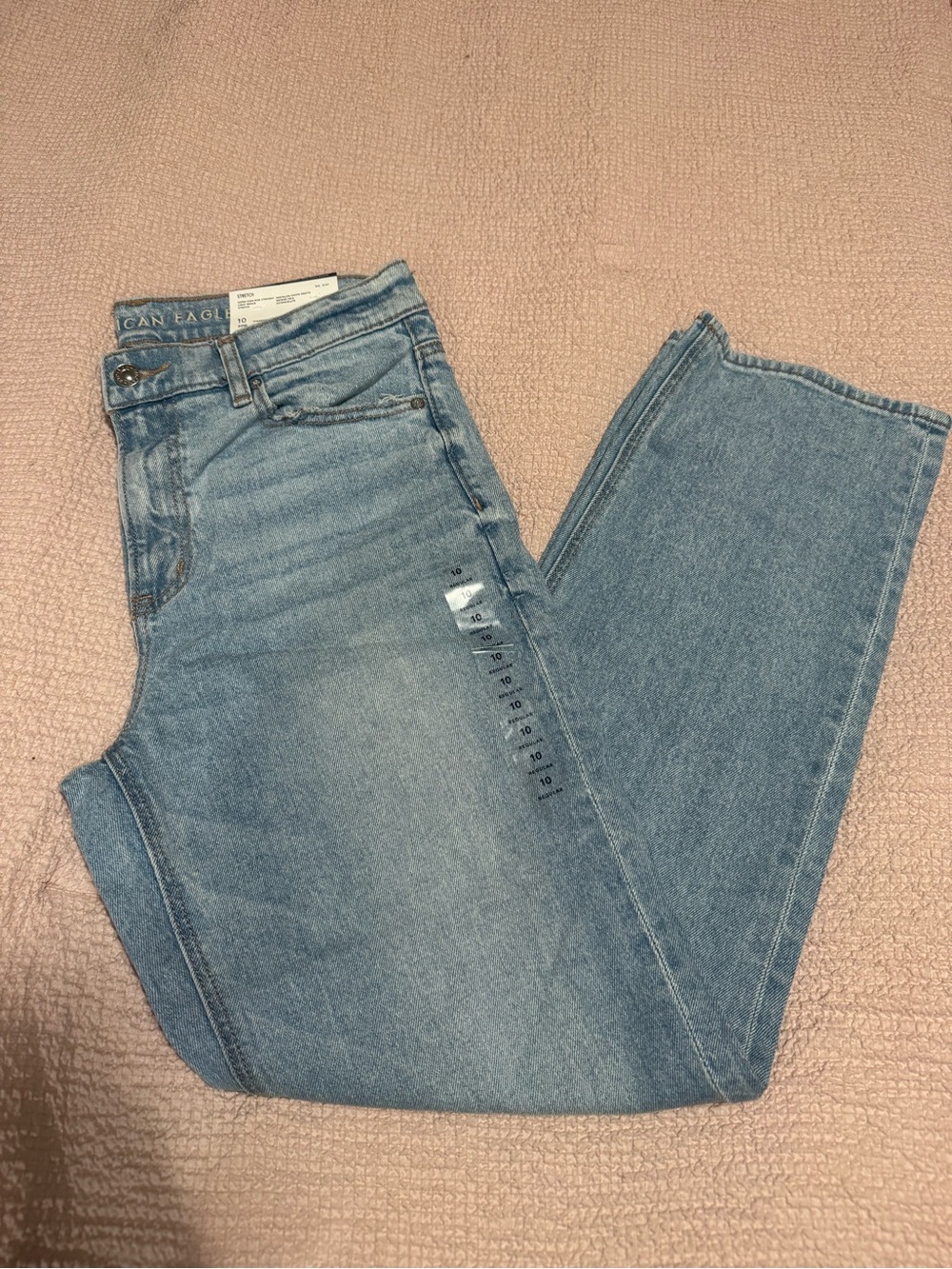 American Eagle Outfitters Light Wash High-Rise Women’s Jeans